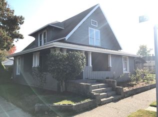 484 Kalmia St, Junction City, OR 97448