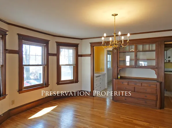 138 Nichols Ave, Watertown, MA 02472