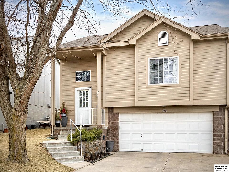1st image of 4934 S 190th St
