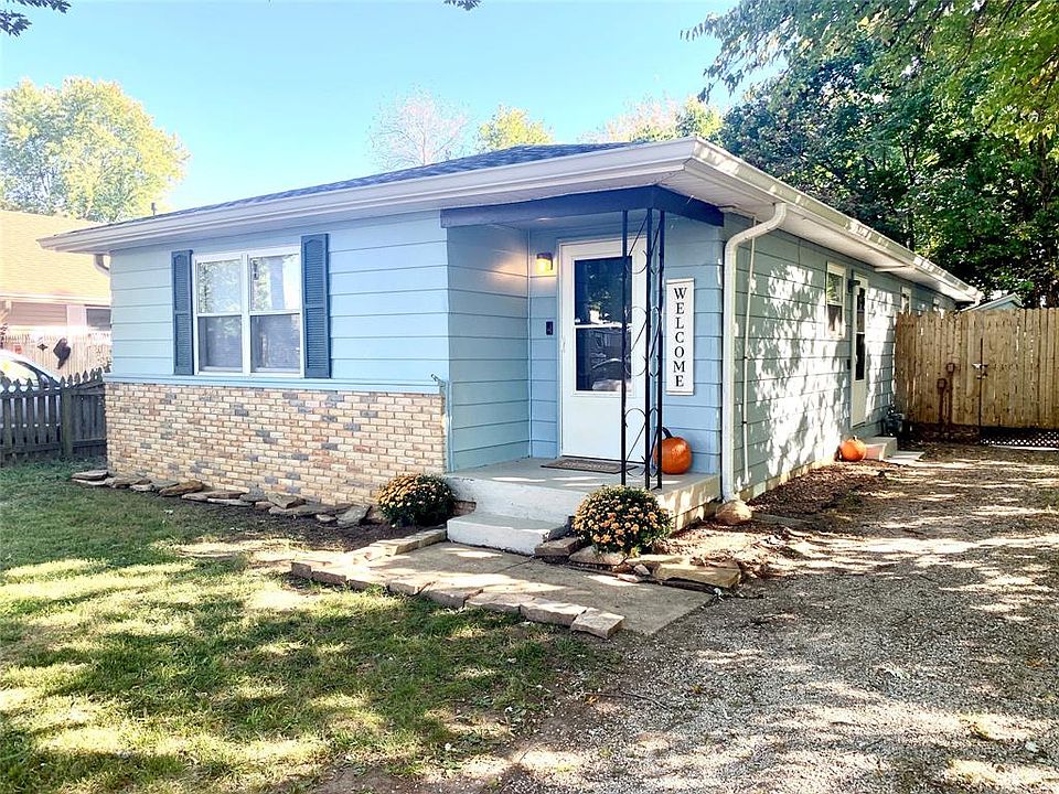 1st image of 441 W Gimber Ct