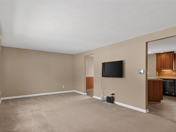 5th image of 9 Jupiter Way