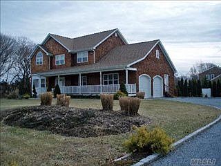 1st image of 15 Clover Grass Ct