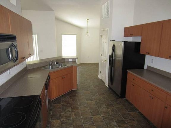 Kitchen to Nook