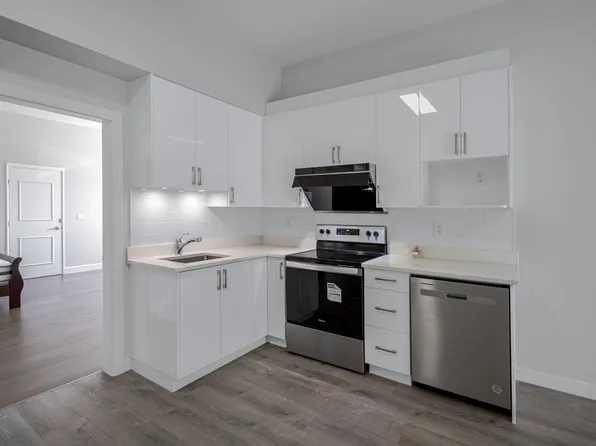 1469 Camelot Rd, West Vancouver, BC V7S 2L9