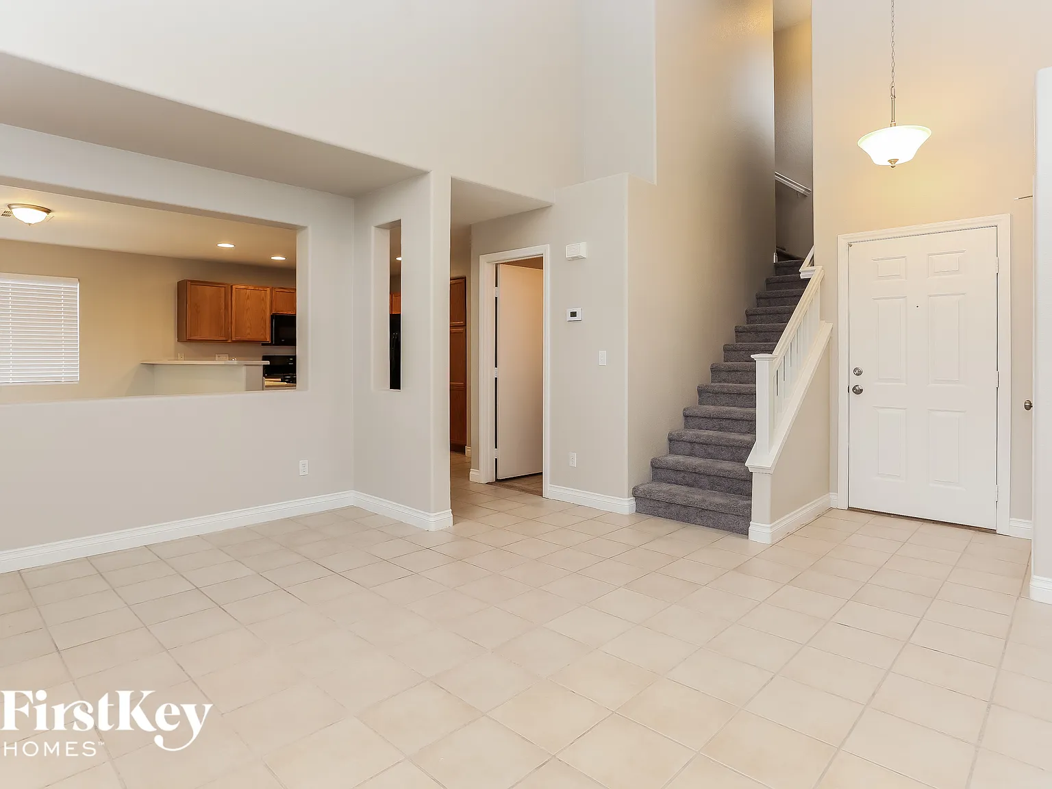 3 bed, 2.5 bath, 1437 sqft, $2,385 — Photo 3