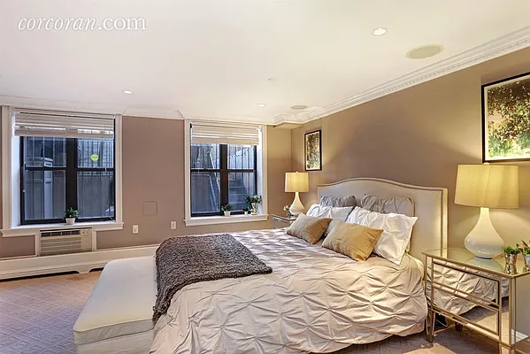 Sold by Corcoran | media 27