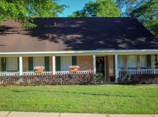 6809 Coventry Ct, Mobile, AL 36695