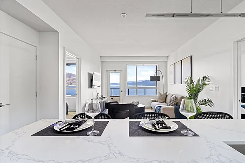 Floor plan 2 Bed 2 Bath - D6