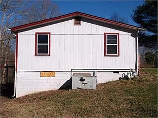 3rd image of 177 Bostie Maire Ln