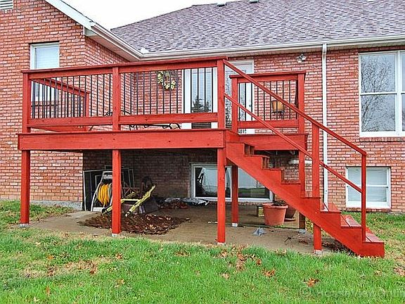 5th image of 1703 Greenbrier Dr