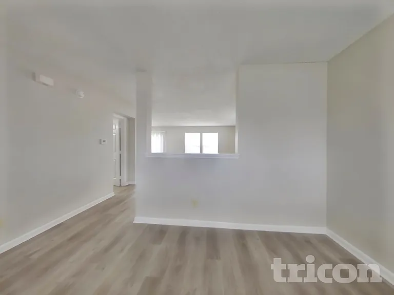 10907 Delphi Dr — Photo 20