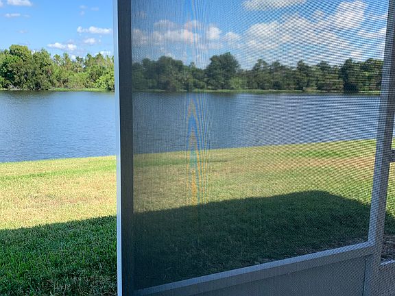 5th image of 421 Kensington Lake Cir