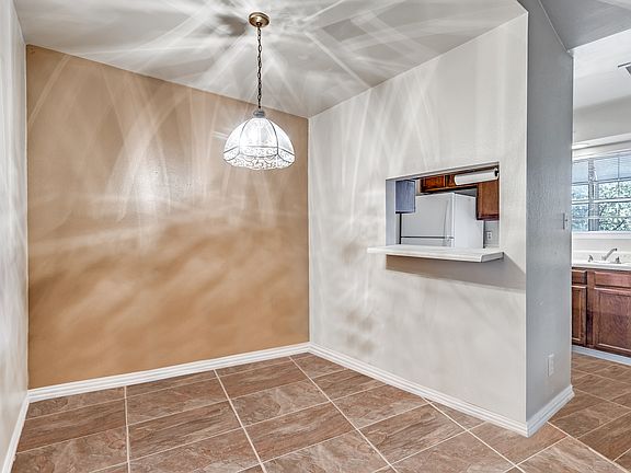 3rd image of 4212 Medical Dr APT 711
