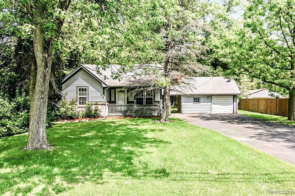 4670 Griswold Rd, Kimball, MI 48074 Zillow