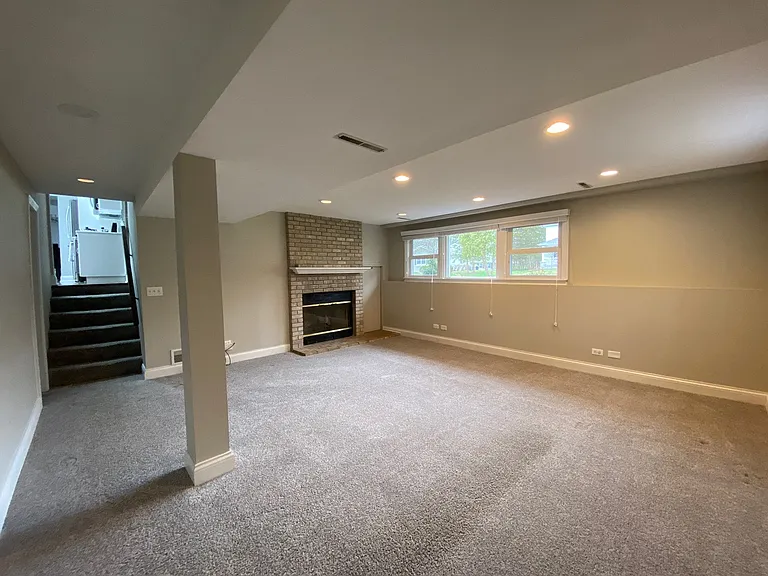 340 Sycamore Dr — Photo 13
