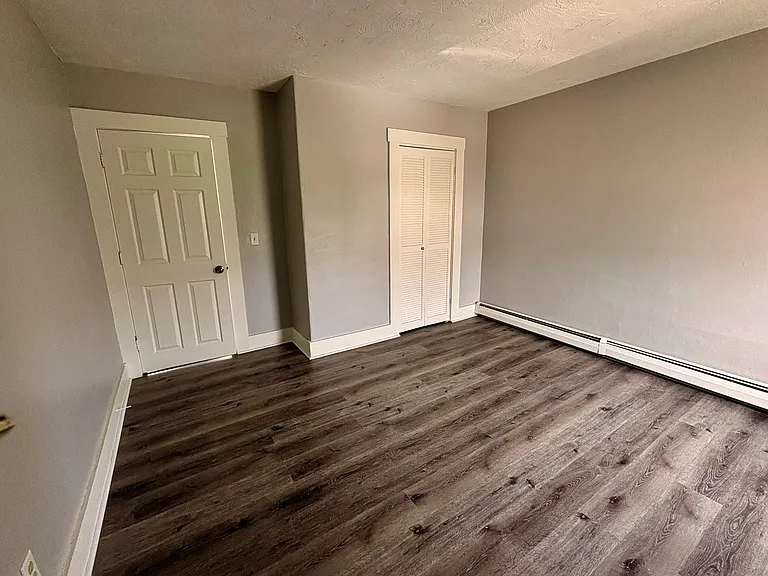 19 Saint Elizabeth St #4 — Photo 9