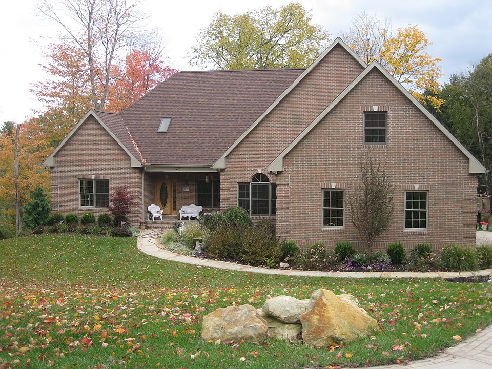 1st image of 1737 Forest Hills Cir