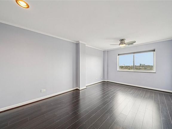 2nd image of 1501 Clairmont Rd APT 1911