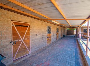 8 Tiara Ln, Belen, NM 87002