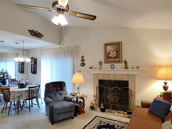 3rd image of 4402 Bellview Ave #1-B