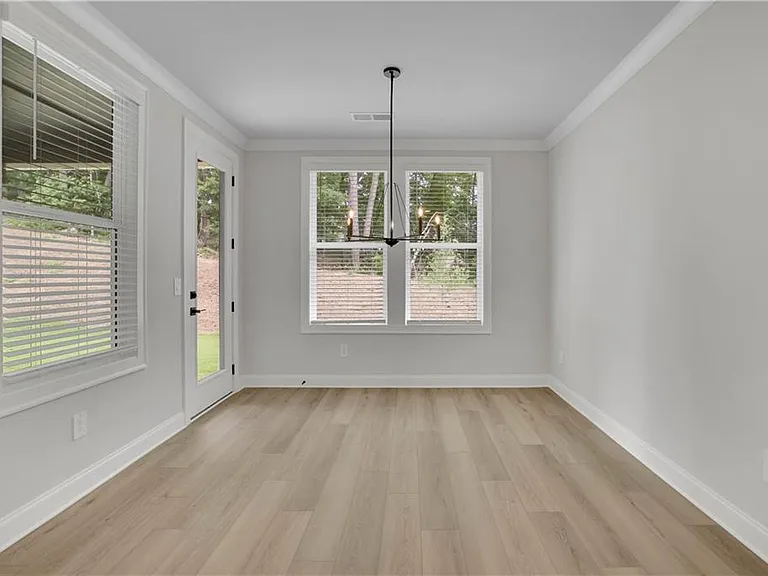 5907 Cabernet Ln — Photo 16
