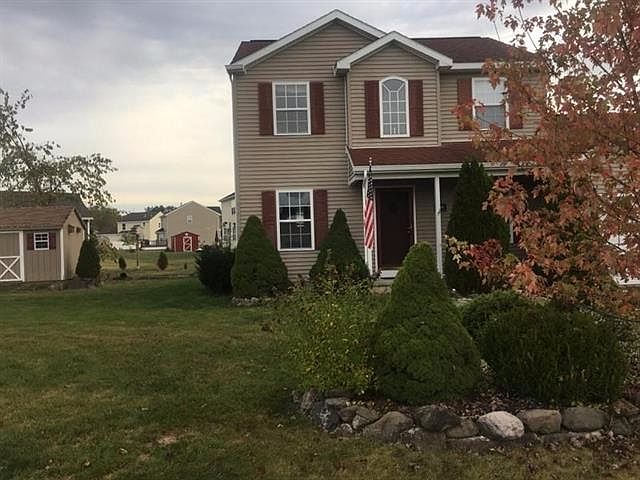 1st image of 21 Carpenter Pl