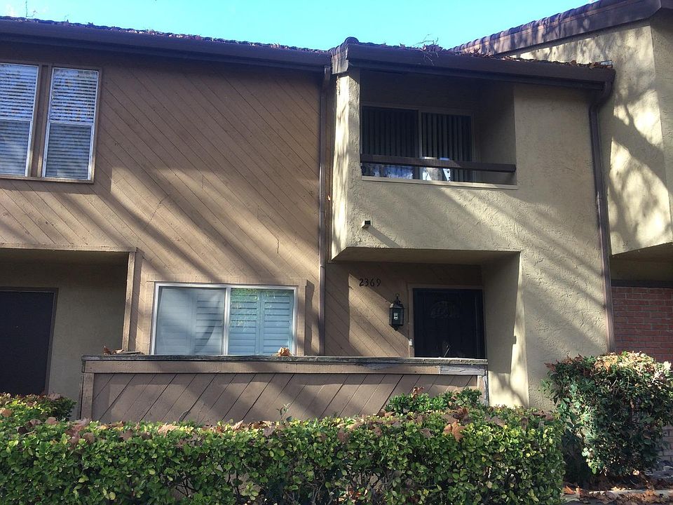 1st image of 2369 Meadowmont Dr
