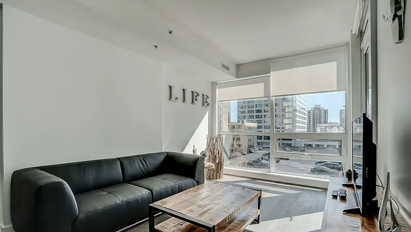 Luxury Executive Suite in Ottawa | All Inclusive — Photo 4