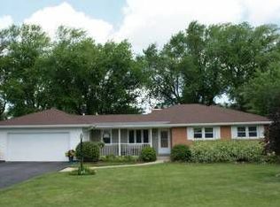 5824 Greenleaf Blvd, Racine, WI 53406