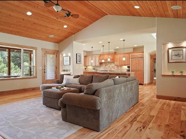 69239 Crooked Horseshoe Rd — Photo 17