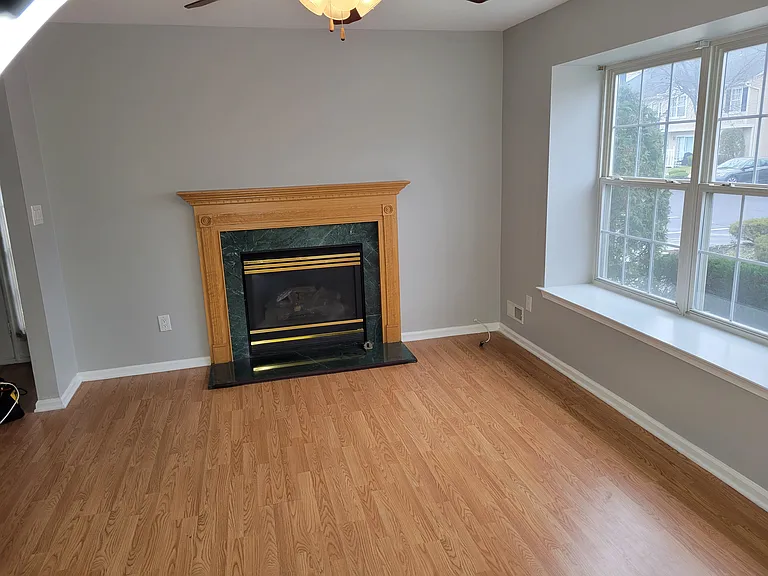 2904 Saxony Dr — Photo 7