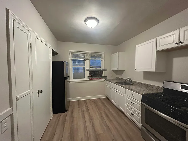 4401 Buckingham Ave #1 — Photo 8