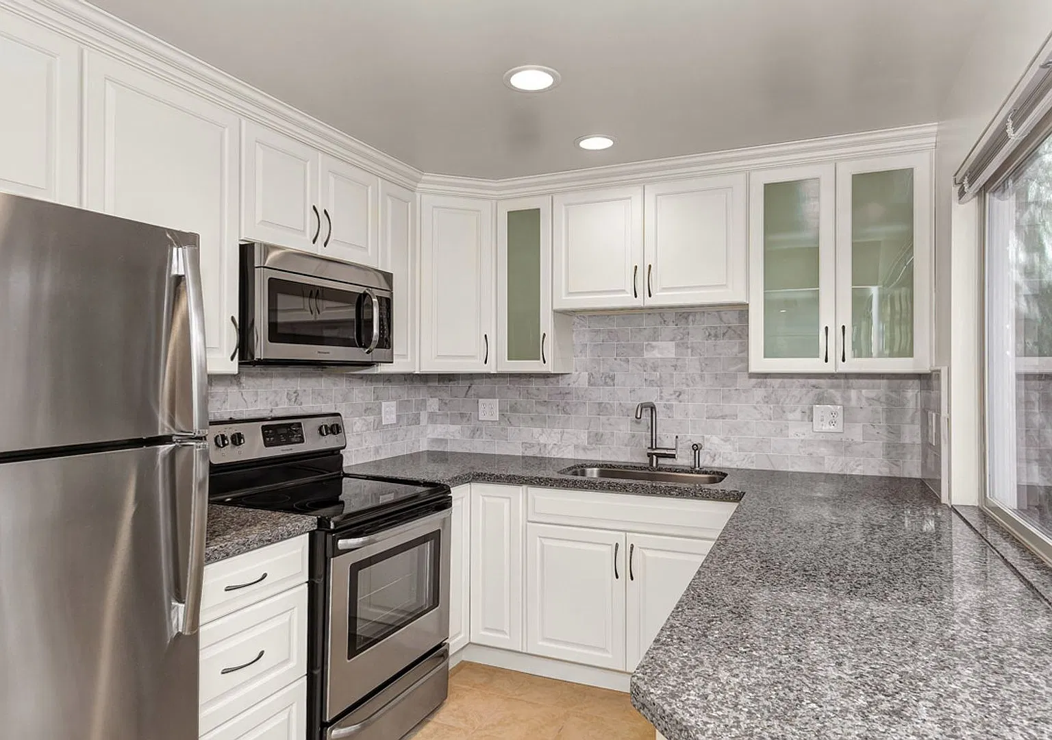Paseo Apartments — Photo 2