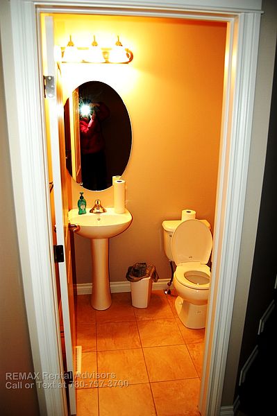 Edmonton Apartment for rent - 3 Bedrooms — photo 12