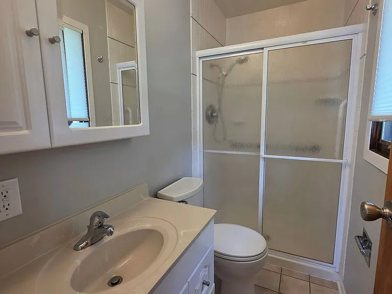 3422 S 129th St — Photo 10