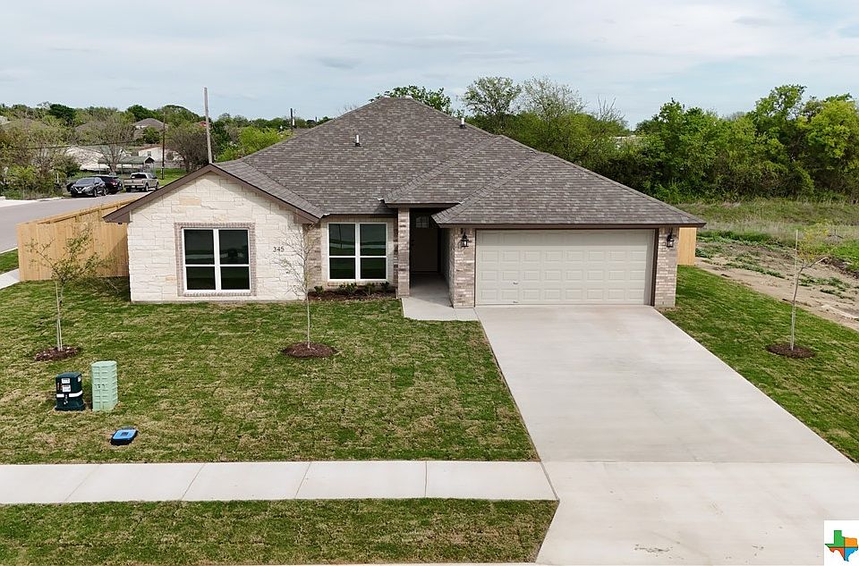 1st image of 345 Shadbush Dr