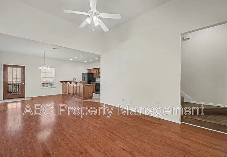 3006 SW Deerfield Blvd #2 — Photo 9