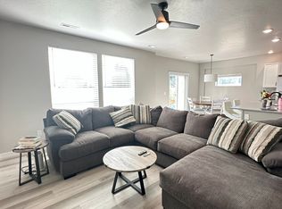 2789 E Jasmine St, Meridian, ID 83646