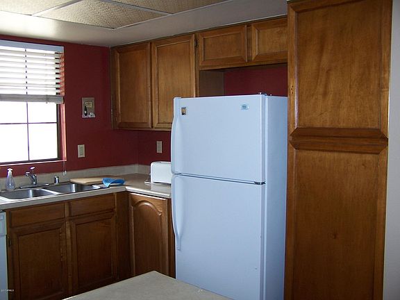 4th image of 925 N College Avenue #H-130