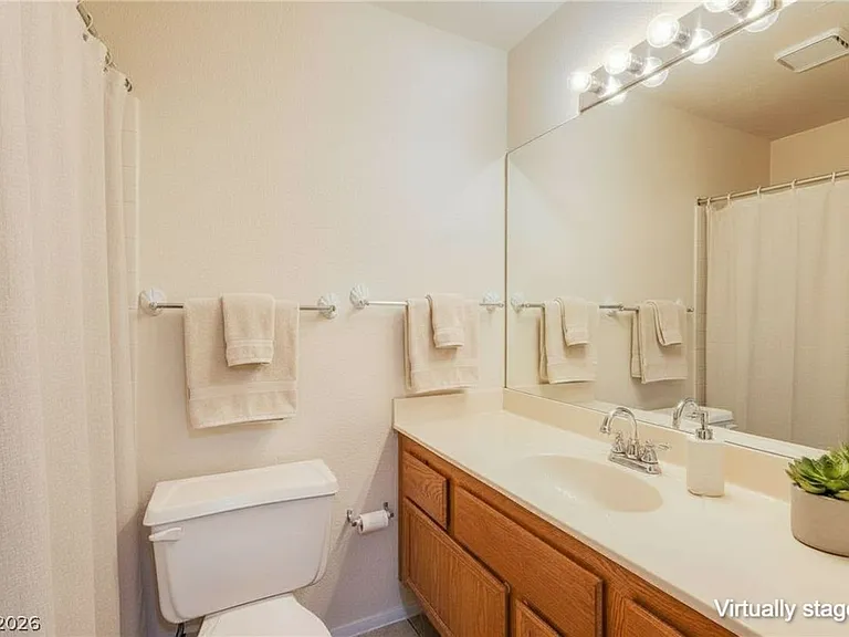 1800 Edmond St #130 — Photo 8
