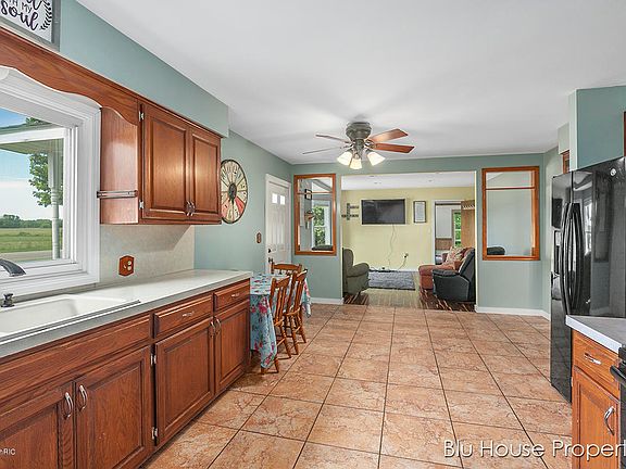 5th image of 2023 84th St SE