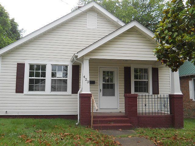 1st image of 423 E Thomas St