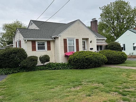 2nd image of 232 Lotus St