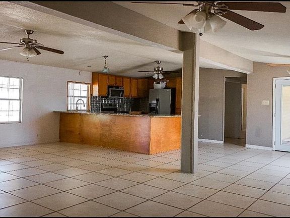 3rd image of 117 Rusty Dr