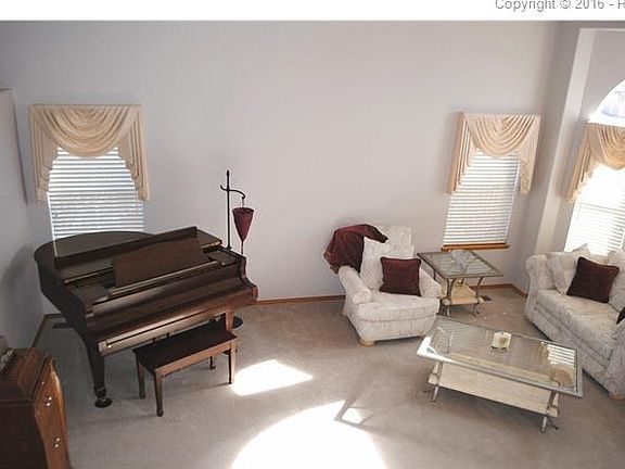 3rd image of 8115 Radcliff Dr