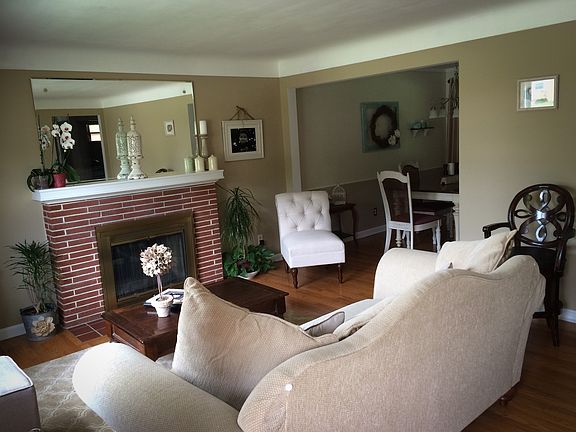 3rd image of 3253 Dolomar Dr