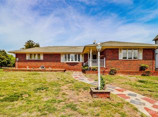 7 E 2nd St, Port Reading, NJ 07064