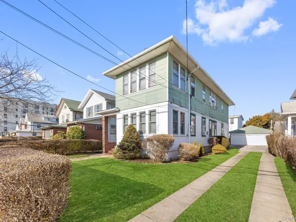 2109 Avenue R, Brooklyn, NY 11229