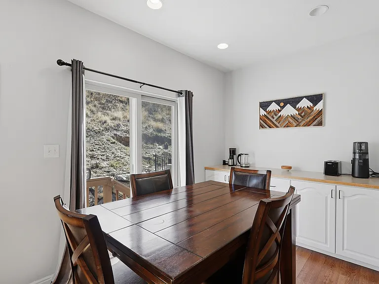 10302 N Morgan Blvd — Photo 40