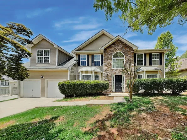 3162 Berthas Overlook, Douglasville, GA 30135